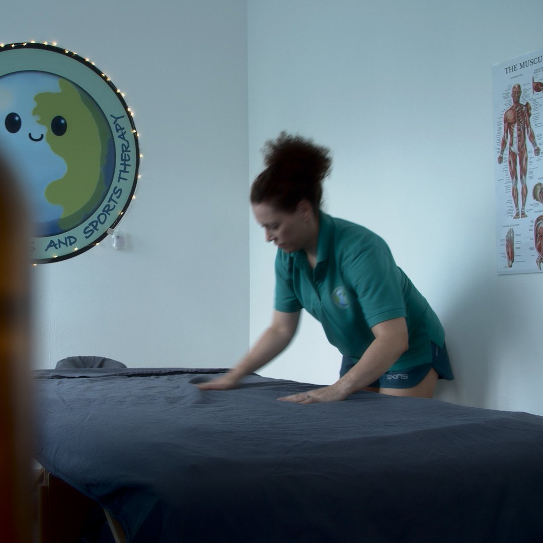 The best sports therapy, the best massage & soft tissue therapy treatments, the best yoga classes and one-to-one yoga sessions in Edinburgh and Leith